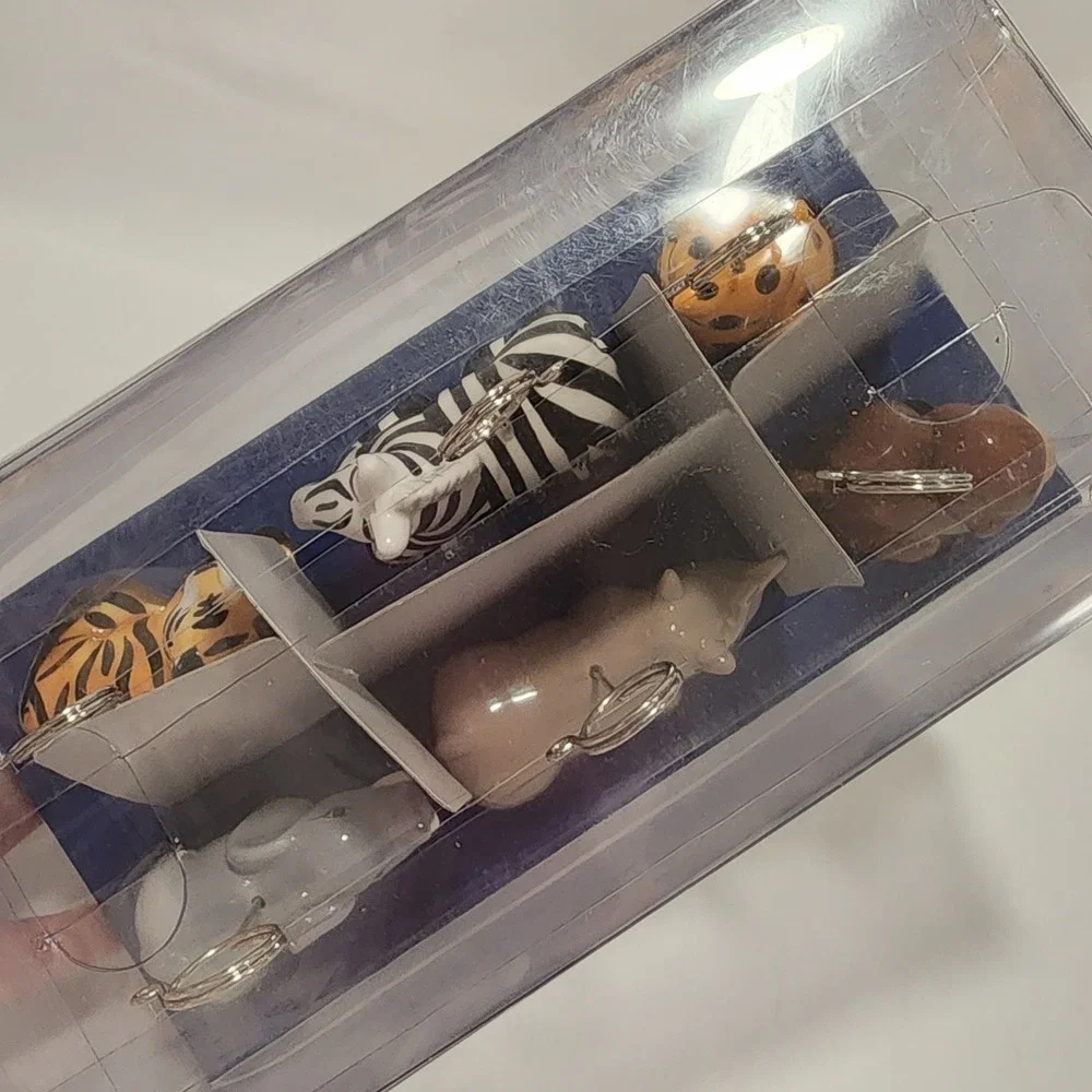 Pier 1 Imports Safari Animal Place Card Holders Ceramic Set of 6 NIB 4213945